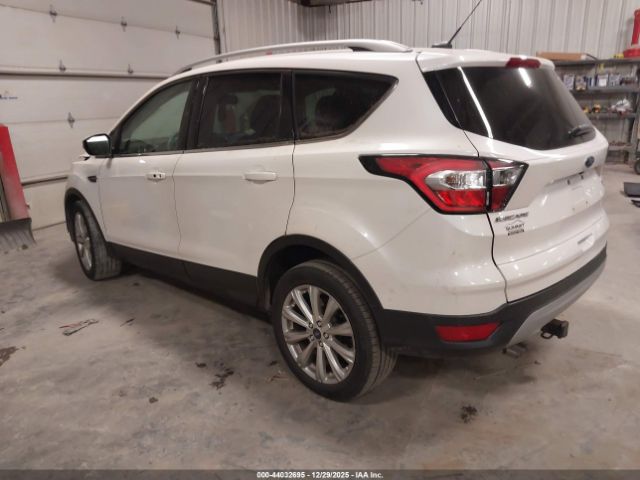 2017 FORD ESCAPE 1FMCU0JD9HUC20465 Photo 2