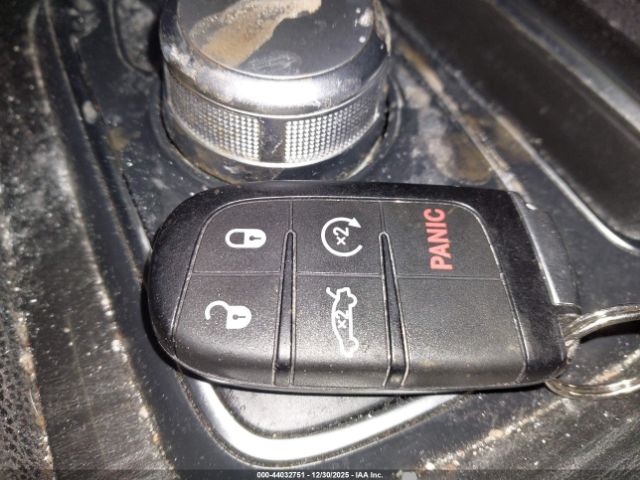 2017 CHRYSLER 300 2C3CCARG7HH610287 Photo 10