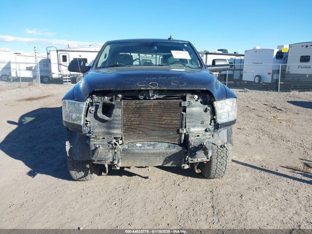 Продажа на аукционе авто 2015 Ram 3500 Big Horn, vin: 3C63R3HLXFG633734, номер лота: 44032775
