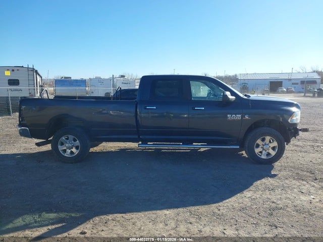 Продажа на аукционе авто 2015 Ram 3500 Big Horn, vin: 3C63R3HLXFG633734, номер лота: 44032775