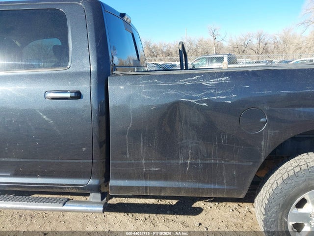 Продажа на аукционе авто 2015 Ram 3500 Big Horn, vin: 3C63R3HLXFG633734, номер лота: 44032775