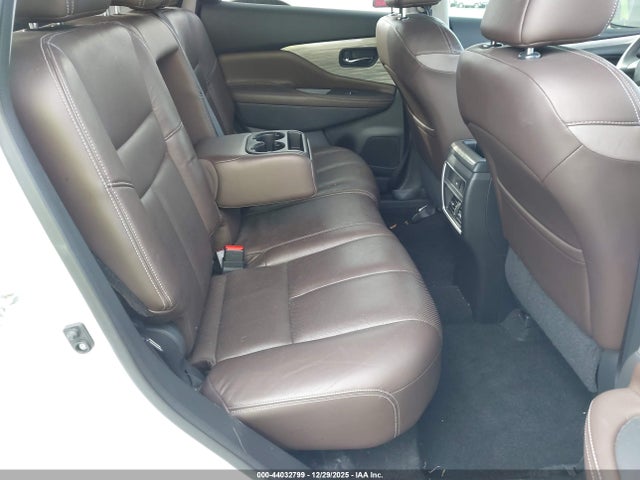 5N1AZ2MH4FN258129 Nissan MURANO SL
