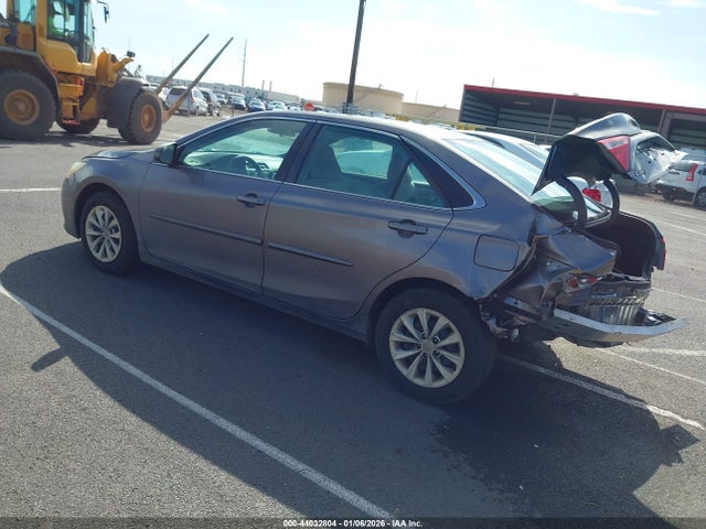 Toyota CAMRY LE 2015 4T1BF1FK7FU925765 Image 3