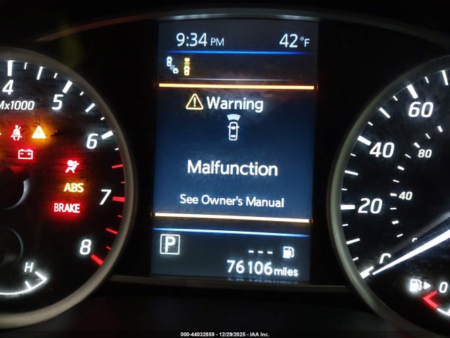 3N1AB7AP2KY420597 Nissan SENTRA SV