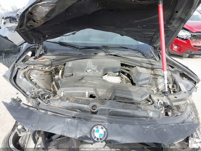 2016 BMW 320I WBA8A9C57GK617810 Photo 9