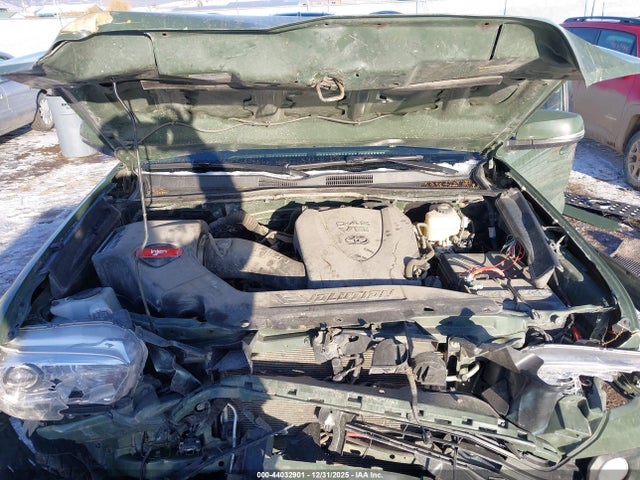 5TFDZ5BN9MX065357 Toyota Tacoma Trd Off-road