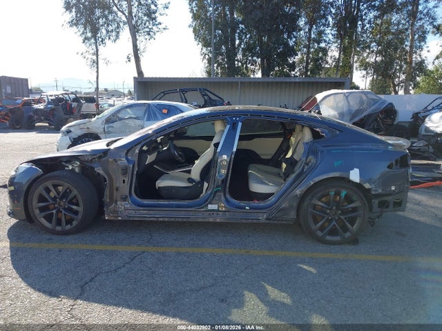 Tesla Model S Plaid Tri Motor All-wheel Drive 2021 5YJSA1E62MF452564 Image 15