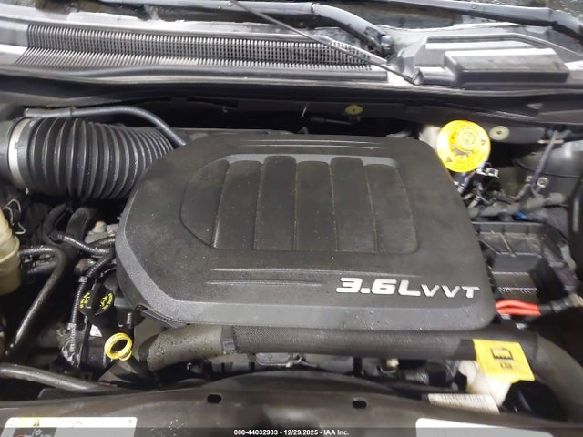 44032903 :رقم المزاد ، 2C4RDGCG3GR354818 vin ، 2016 Dodge Grand Caravan Sxt مزاد بيع