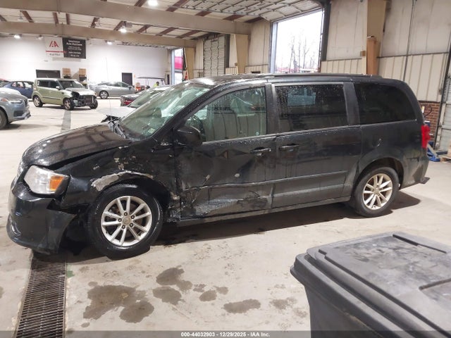 44032903 :رقم المزاد ، 2C4RDGCG3GR354818 vin ، 2016 Dodge Grand Caravan Sxt مزاد بيع
