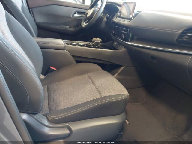 2021 NISSAN ROGUE 5N1AT3BB5MC673037 Photo 4