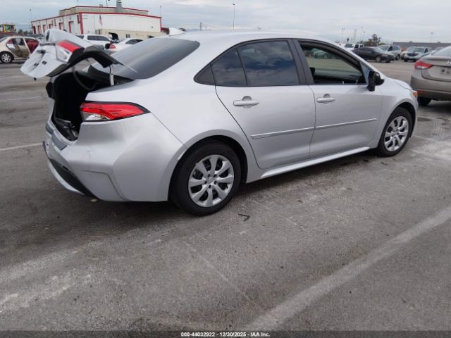 2022 TOYOTA COROLLA 5YFEPMAEXNP352972 Photo 3