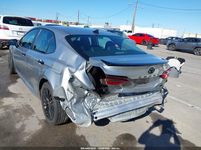 4T1G11AK0NU071423 Toyota Camry Se Nightshade Edition