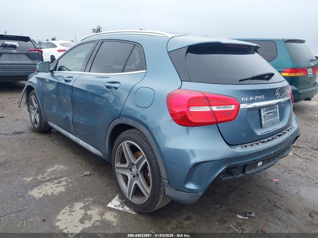 WDCTG4GB1FJ102265 Mercedes-Benz Gla 250 4matic
