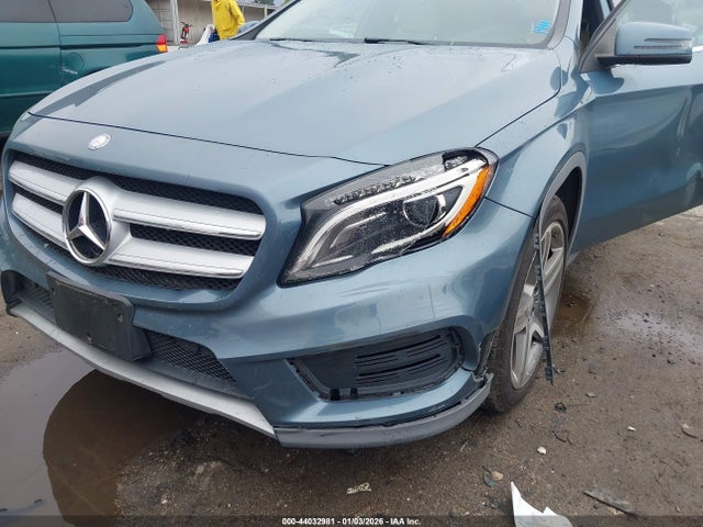 WDCTG4GB1FJ102265 Mercedes-Benz Gla 250 4matic