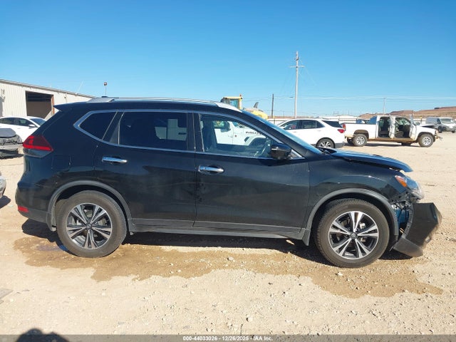 JN8AT2MTXLW015011 Nissan Rogue Sv Fwd