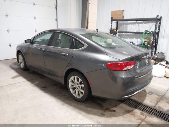 Chrysler 200 C 2015 1C3CCCCB6FN714380 Image 3