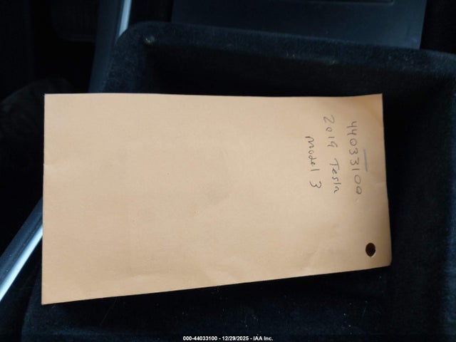Продажа на аукционе авто 2019 Tesla Model 3 Long Range/performance, vin: 5YJ3E1EB9KF192313, номер лота: 44033100