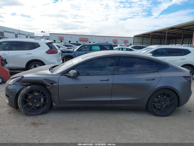 Продажа на аукционе авто 2019 Tesla Model 3 Long Range/performance, vin: 5YJ3E1EB9KF192313, номер лота: 44033100
