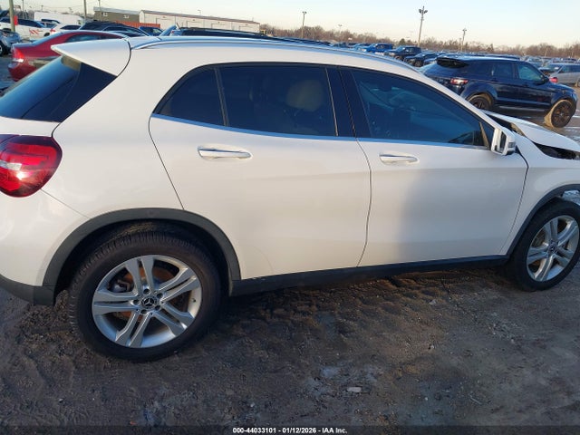 Aukcja sprzedaży 2019 Mercedes-benz Gla 250 4matic, vin: WDCTG4GB5KU016367, numer aukcji: 44033101