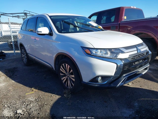 2019 MITSUBISHI OUTLANDER JA4AD3A37KZ007149 Photo 0