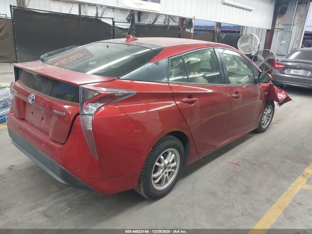 JTDKARFUXH3541832 Toyota Prius Three