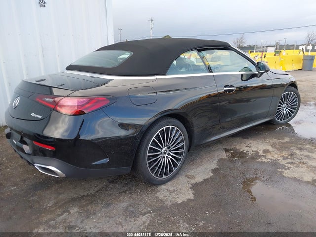W1KMK4HB7SF069007 Mercedes-Benz Cle 300 4matic