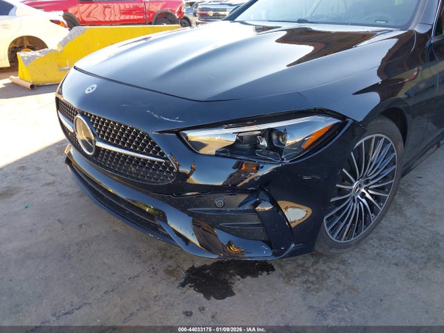 W1KMK4HB7SF069007 Mercedes-Benz Cle 300 4matic