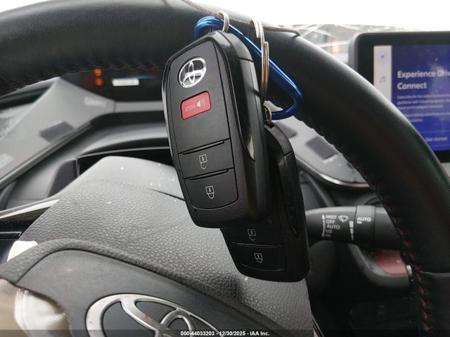 JTDACACU7P3004328 Toyota Prius Prime Xse