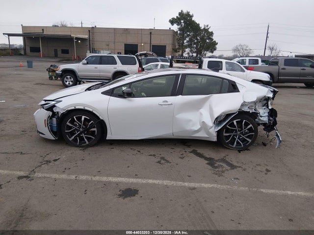 JTDACACU7P3004328 Toyota Prius Prime Xse