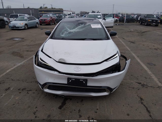 JTDACACU7P3004328 Toyota Prius Prime Xse