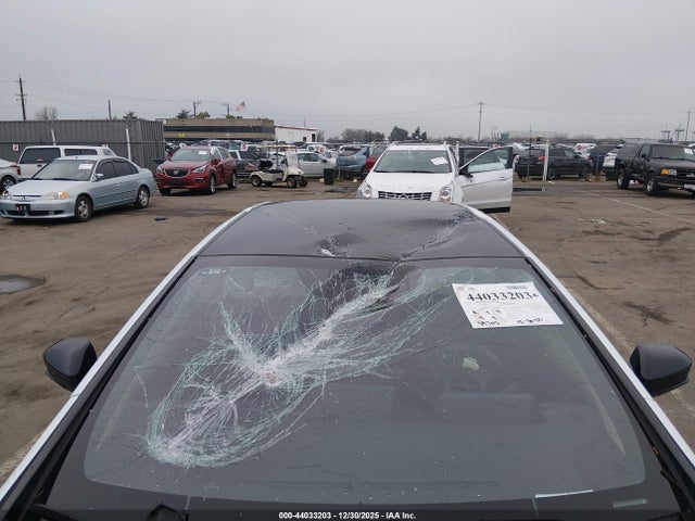 JTDACACU7P3004328 Toyota Prius Prime Xse
