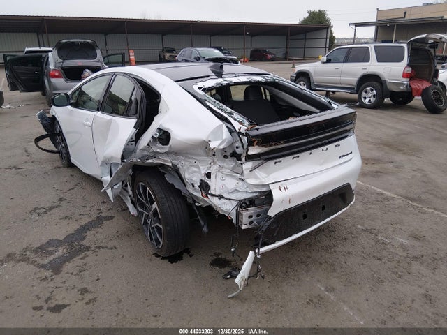 JTDACACU7P3004328 Toyota Prius Prime Xse