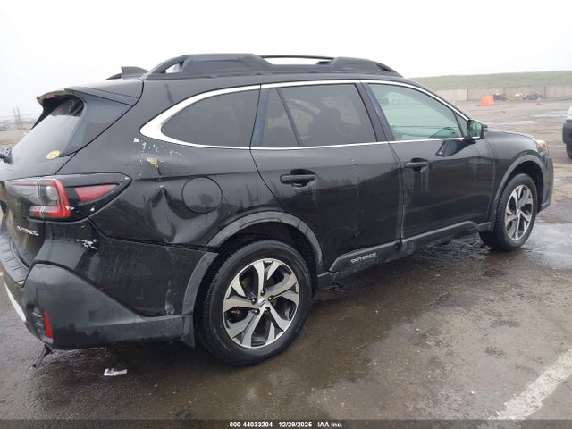 4S4BTANC4L3137160 Subaru Outback Limited
