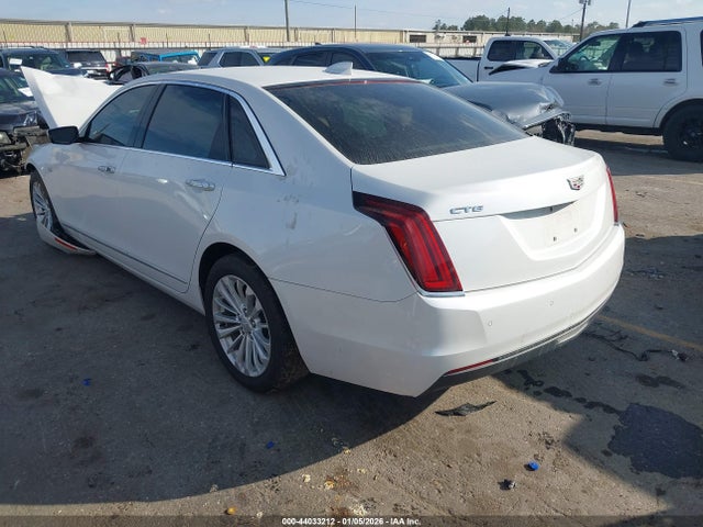 2017 CADILLAC CT6 1G6KA5RX8HU189006 Photo 2