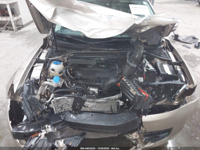 1VWAS7A36FC062653 Volkswagen Passat 1.8t S