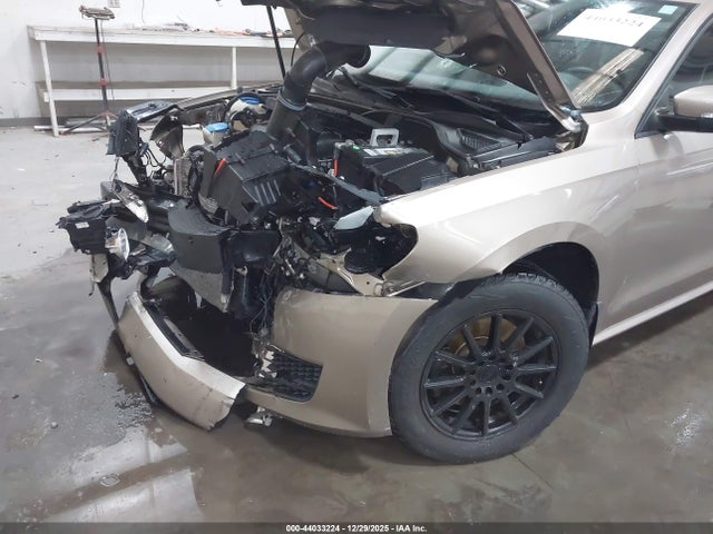 1VWAS7A36FC062653 Volkswagen Passat 1.8t S