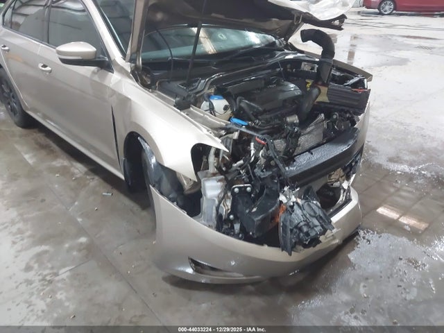 1VWAS7A36FC062653 Volkswagen Passat 1.8t S