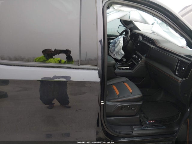 3GTUUEEL0RG215005 GMC Sierra 1500 4wd Short Box At4