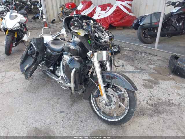 2012 HARLEY-DAVIDSON FLHXSE3 1HD1PZ835CB961607