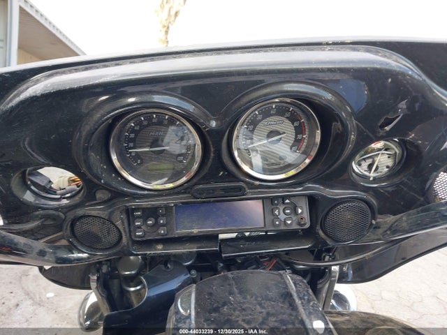 2012 HARLEY-DAVIDSON FLHXSE3 1HD1PZ835CB961607 Photo 6