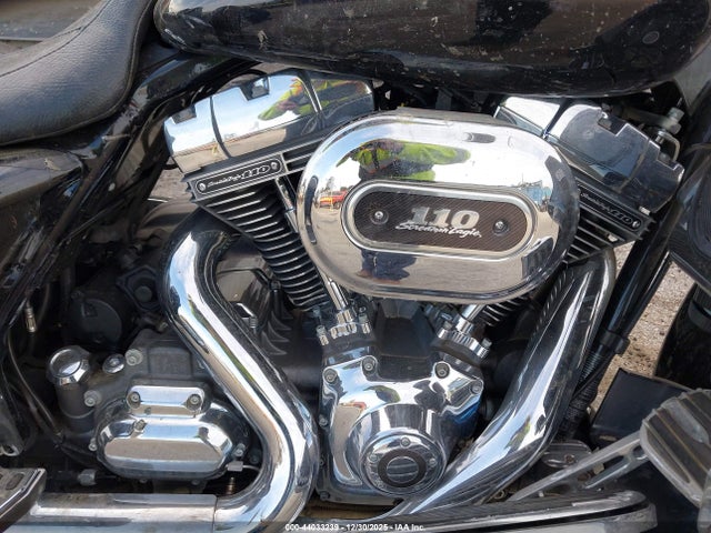 2012 HARLEY-DAVIDSON FLHXSE3 1HD1PZ835CB961607 Photo 7