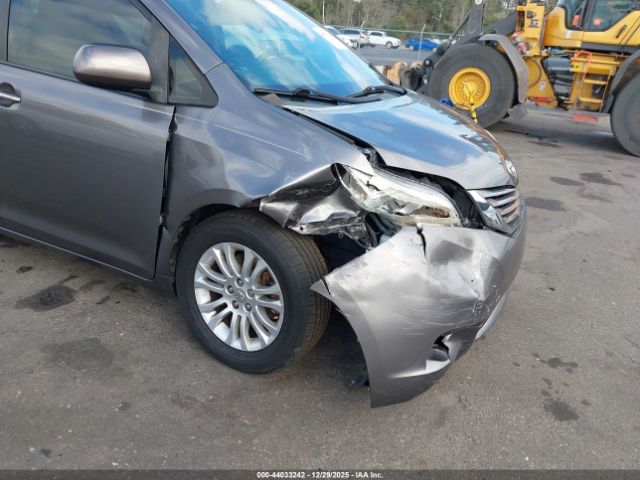 2015 TOYOTA SIENNA 5TDYK3DC1FS624026 Photo 5