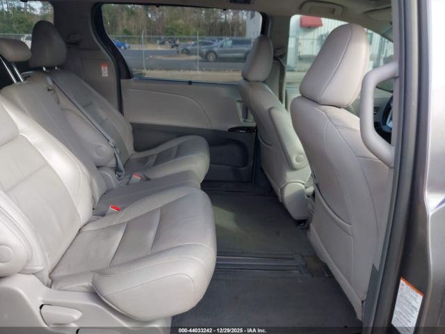 2015 TOYOTA SIENNA 5TDYK3DC1FS624026 Photo 7