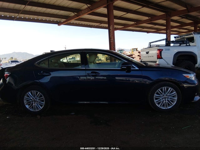 2015 Lexus Es 350 მანქანა იყიდება აუქციონზე, vin: JTHBK1GG4F2196600, აუქციონის ნომერი: 44033251