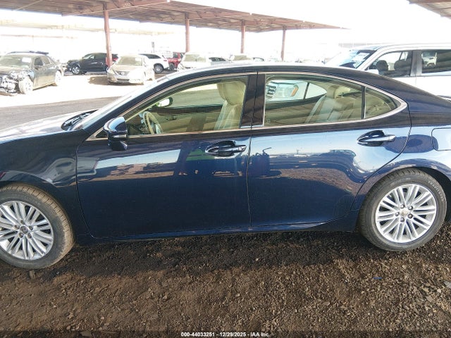 2015 Lexus Es 350 მანქანა იყიდება აუქციონზე, vin: JTHBK1GG4F2196600, აუქციონის ნომერი: 44033251