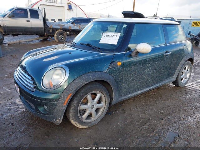 2007 MINI COOPER WMWMF33577TT55925 Photo 1