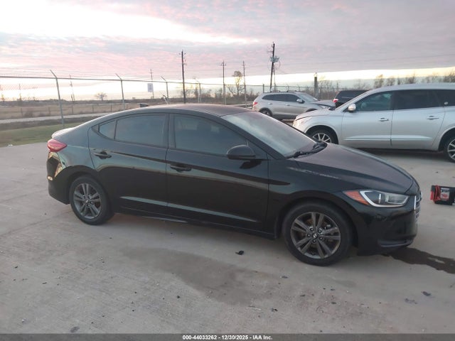Hyundai Elantra 2017 5NPD84LF8HH024837 Image 13