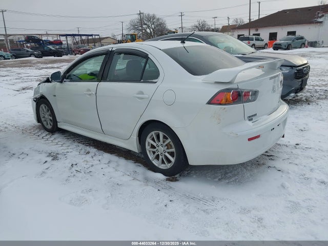 2016 MITSUBISHI LANCER JA32V2FW0GU009493 Photo 2