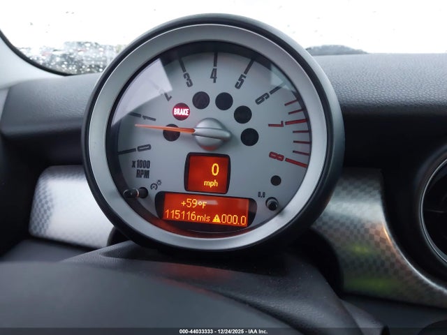 2007 MINI COOPER S WMWMF73567TT80631 Photo 6