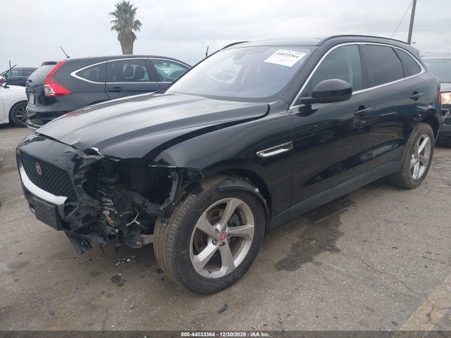 Jaguar F-pace 25t Premium 2019 SADCJ2FX6KA396768 Image 2